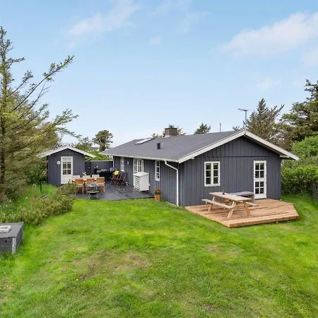 Casa de Férias Soelvy - 300m From The Sea In Nw Jutland By Interhome