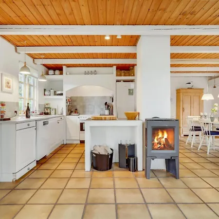 Casa de Férias Soelvy - 300m From The Sea In Nw Jutland By Interhome