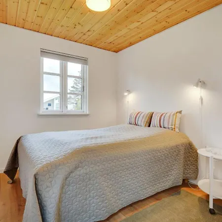 Soelvy - 300m From The Sea In Nw Jutland By Interhome Casa de Férias Løkken